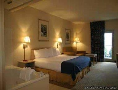 Hotel Country & By Radisson, Sevierville-kodak, Tn 3*